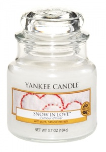 Yankee Candle - Mały słoik Snow in Love - 104g